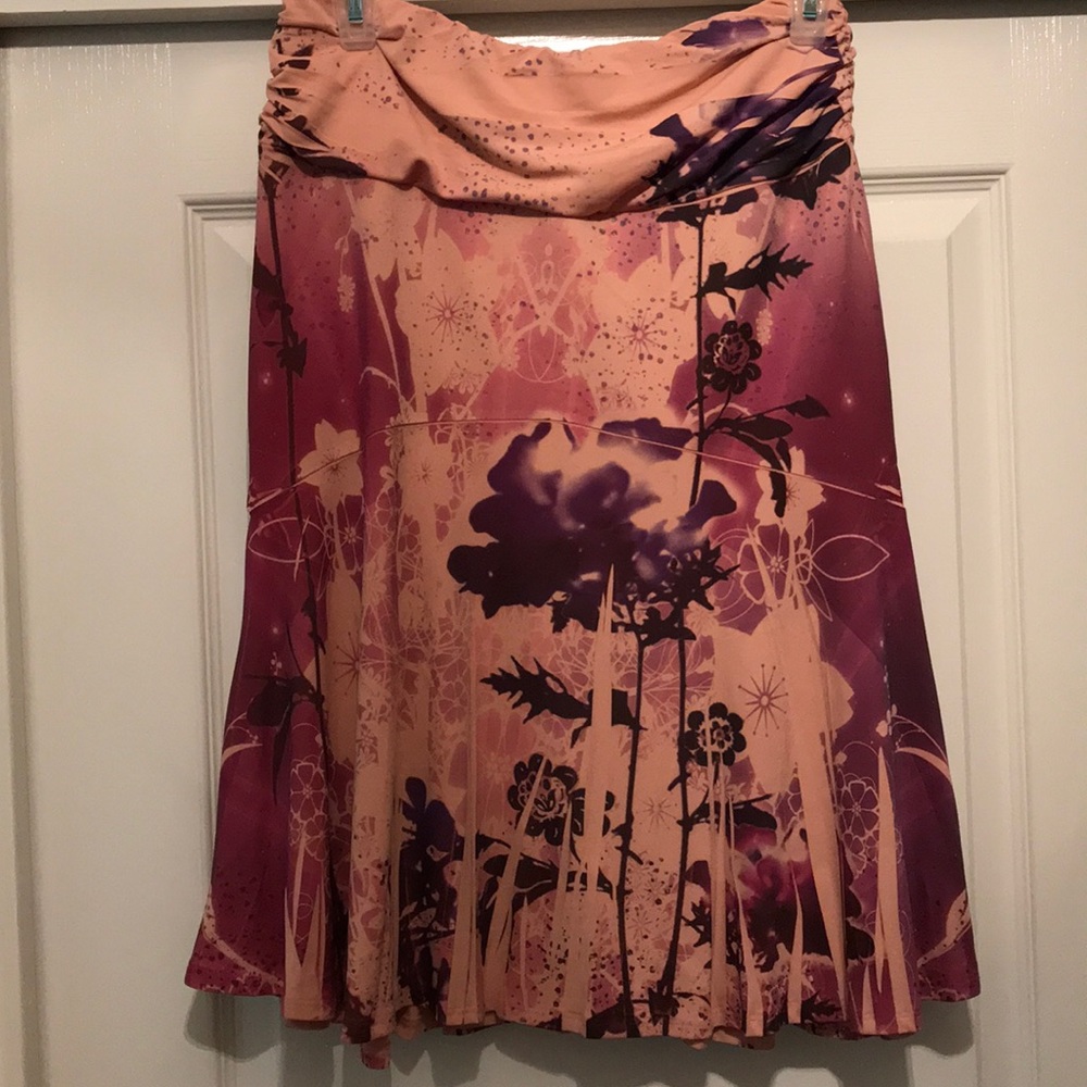 Fun flippy skirt! NWOT